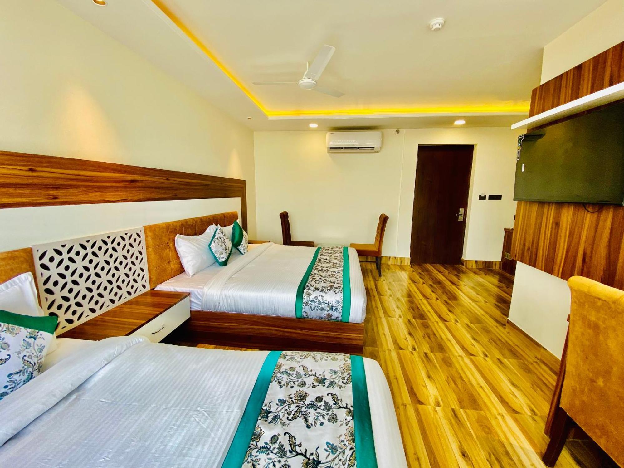 Hotel White House Walking Distance From Golden Temple- With Parking Amritsar Exterior foto